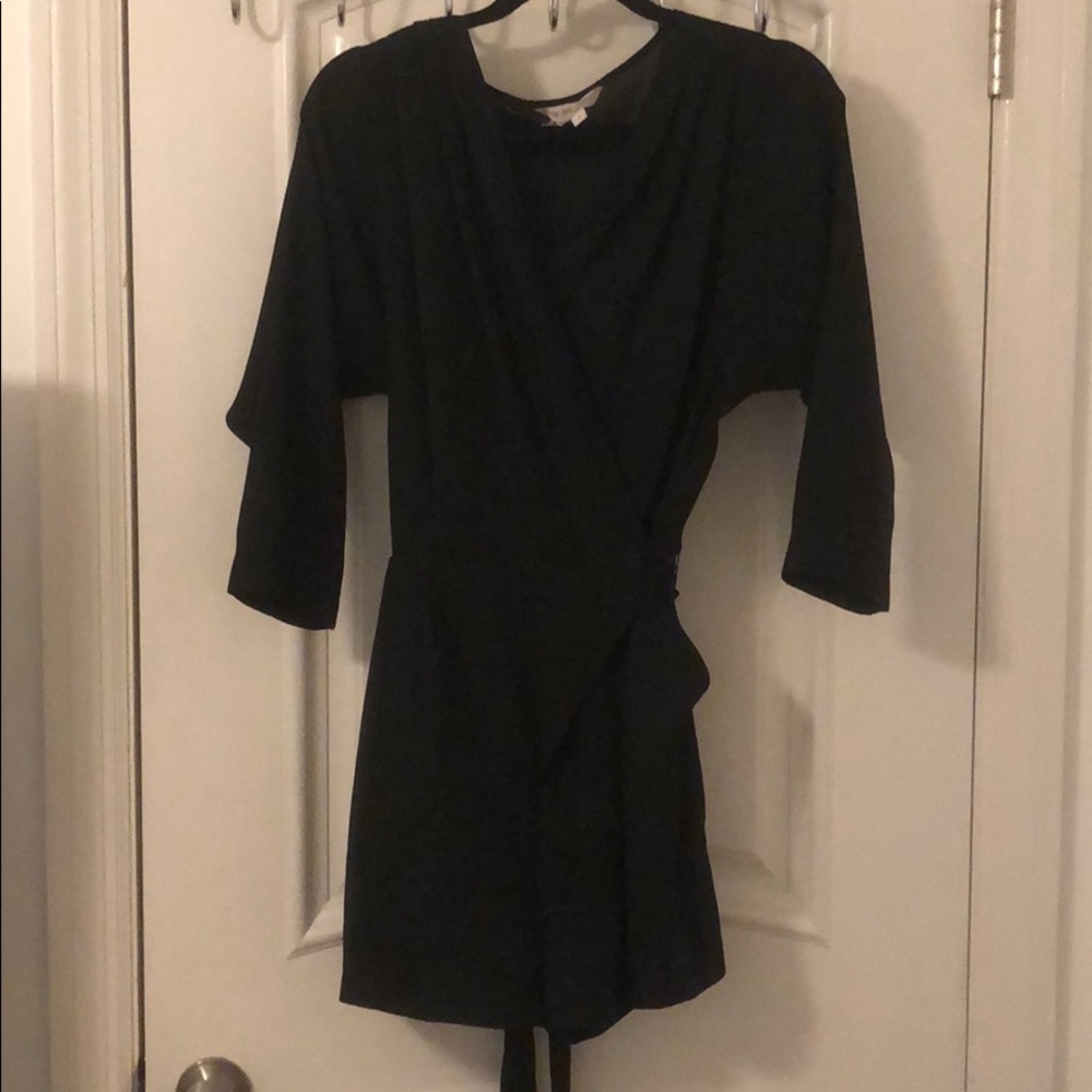 Black 3 quarter sleeve BCBG romper